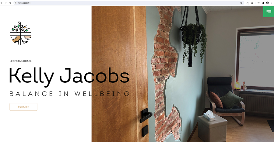 Coach Kelly Jacobs